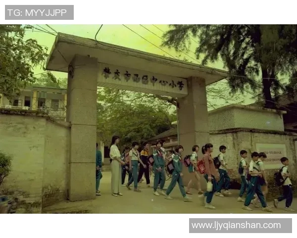 探访足球明星故乡的美丽风景与珍贵回忆照片集锦 探访足球明星故乡的美丽风景与珍贵回忆照片集锦